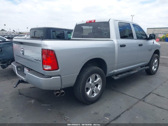 45383273 :رقم المزاد ، 1C6RR7KG9HS831598 vin ، 2017 Ram 1500 Express  4x4 5'7 Box مزاد بيع