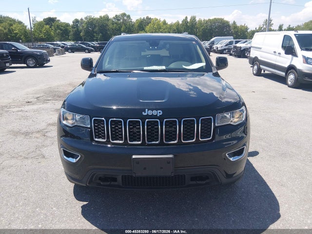 1C4RJFAG2MC793647 Jeep Grand Cherokee Laredo E 4x4
