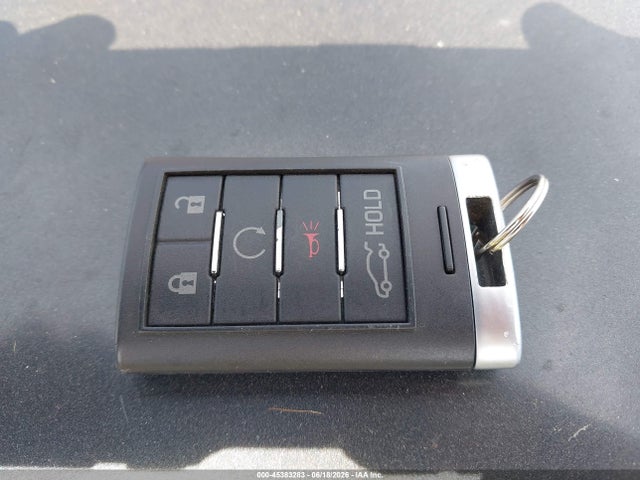 45383283 :رقم المزاد ، 1G6RM1E49EU601276 vin ، 2014 Cadillac Elr Standard مزاد بيع