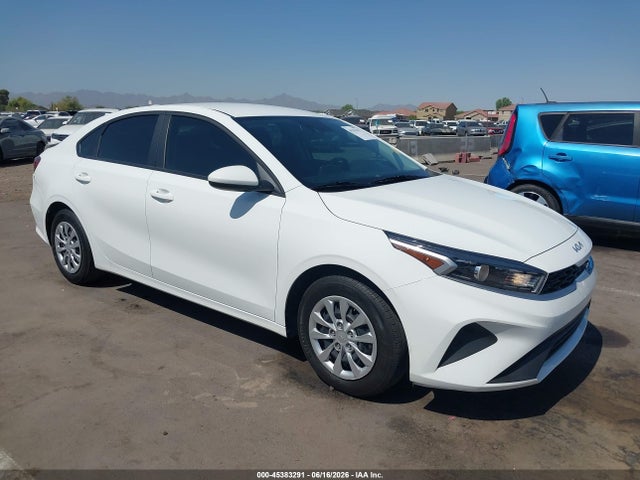 KIA FORTE LX 2024 3KPF24AD8RE699461 Image 1