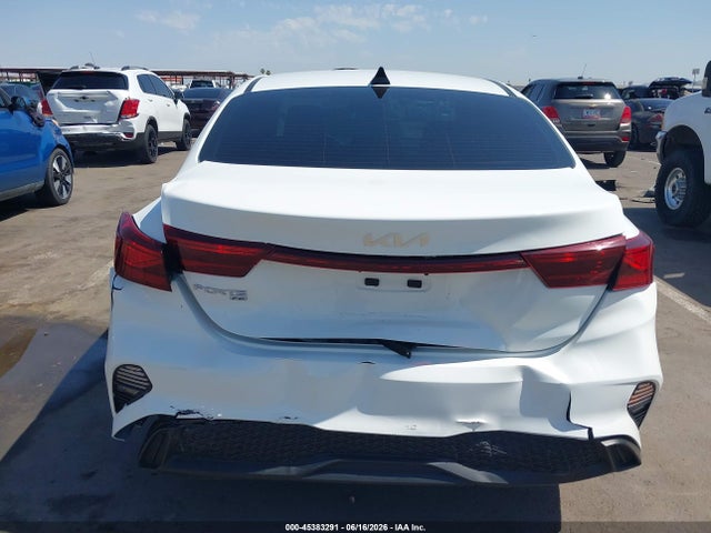 KIA FORTE LX 2024 3KPF24AD8RE699461 Image 16