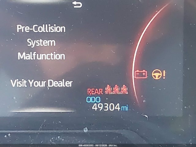 2T3F1RFVXRW470477 Toyota RAV4 LE