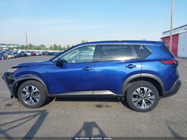 45383394 :رقم المزاد ، 5N1AT3BA8MC762284 vin ، 2021 Nissan Rogue Sv Fwd مزاد بيع