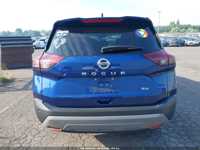 45383394 :رقم المزاد ، 5N1AT3BA8MC762284 vin ، 2021 Nissan Rogue Sv Fwd مزاد بيع