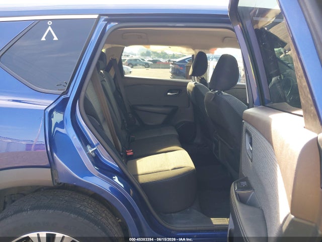 45383394 :رقم المزاد ، 5N1AT3BA8MC762284 vin ، 2021 Nissan Rogue Sv Fwd مزاد بيع