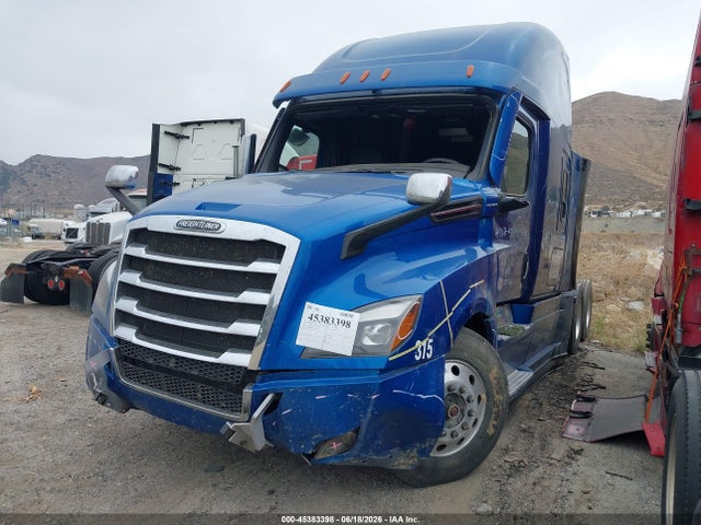 45383398 :رقم المزاد ، 1FUJHHDR2PLNW7932 vin ، 2023 Freightliner New Cascadia 126 مزاد بيع