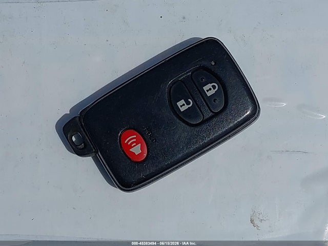 2015 Toyota Prius Three მანქანა იყიდება აუქციონზე, vin: JTDKN3DUXF0408135, აუქციონის ნომერი: 45383494