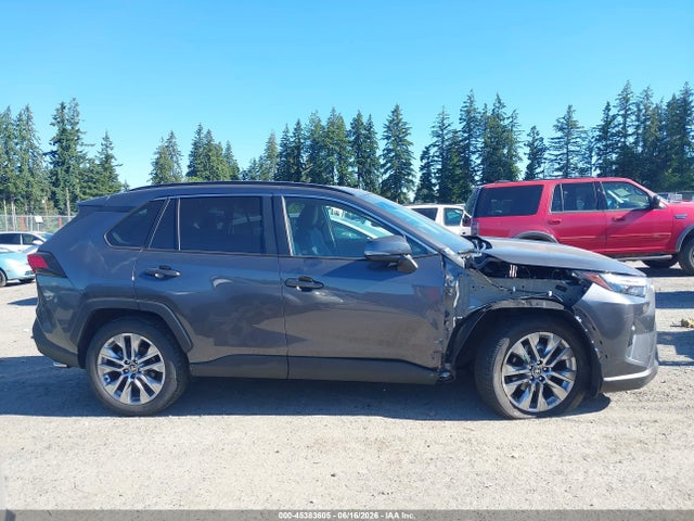2T3A1RFV1SC565771 Toyota Rav4 Xle Premium