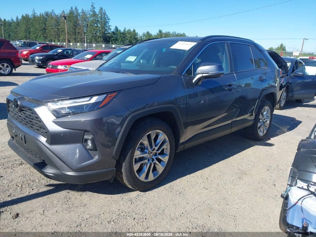 2T3A1RFV1SC565771 Toyota Rav4 Xle Premium