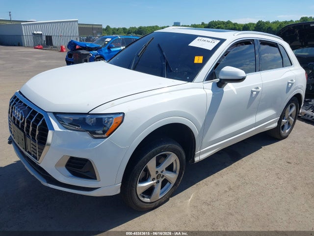 45383615 :رقم المزاد ، WA1AUCF3XM1096645 vin ، 2021 Audi Q3 Premium 40 Tfsi Quattro Tiptronic مزاد بيع