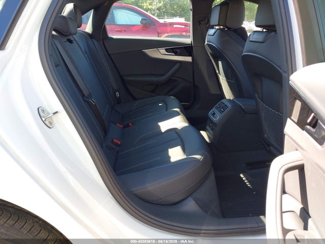 Aukcja sprzedaży 2023 Audi A4 Premium Plus 45 Tfsi S Line Quattro S Tronic, vin: WAUEAAF4XPA008286, numer aukcji: 45383616