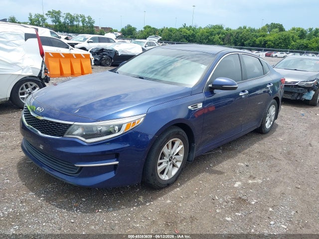 45383639 :رقم المزاد ، 5XXGT4L37HG177772 vin ، 2017 Kia Optima Lx مزاد بيع