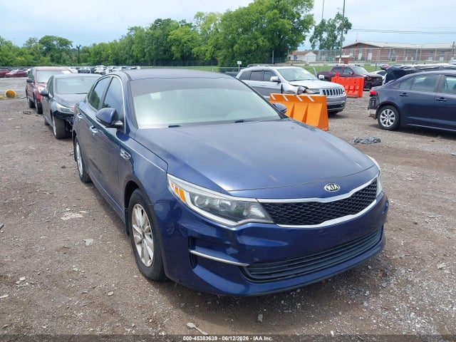 45383639 :رقم المزاد ، 5XXGT4L37HG177772 vin ، 2017 Kia Optima Lx مزاد بيع