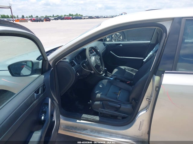 2012 Volkswagen Jetta 2.5l Se მანქანა იყიდება აუქციონზე, vin: 3VWDP7AJ2CM023209, აუქციონის ნომერი: 45383646
