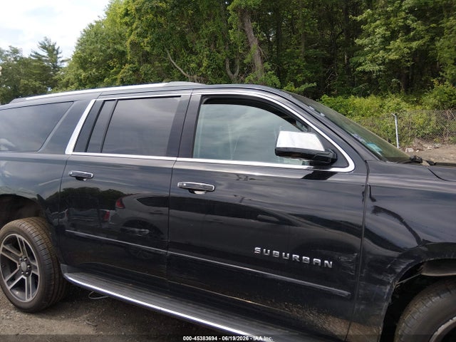 2019 Chevrolet Suburban Premier მანქანა იყიდება აუქციონზე, vin: 1GNSKJKC7KR150502, აუქციონის ნომერი: 45383694