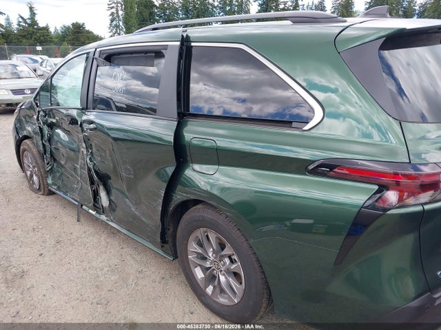 Toyota SIENNA XLE 2026 5TDYSKFC3TS249761 Image 19