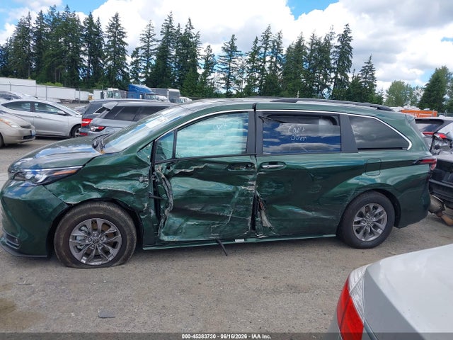 Toyota SIENNA XLE 2026 5TDYSKFC3TS249761 Image 6