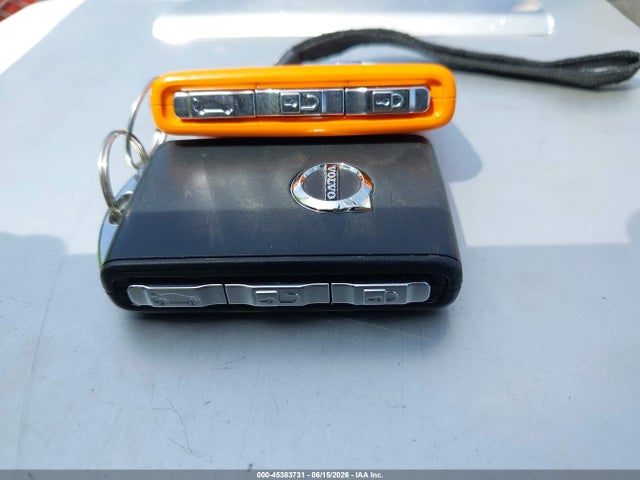 YV4ED3GB8N2008276 Volvo C40 Recharge Pure Electric P8 Ultimate