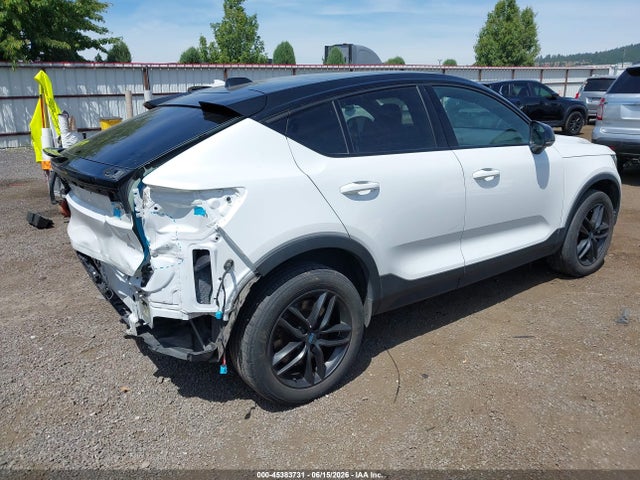 YV4ED3GB8N2008276 Volvo C40 Recharge Pure Electric P8 Ultimate