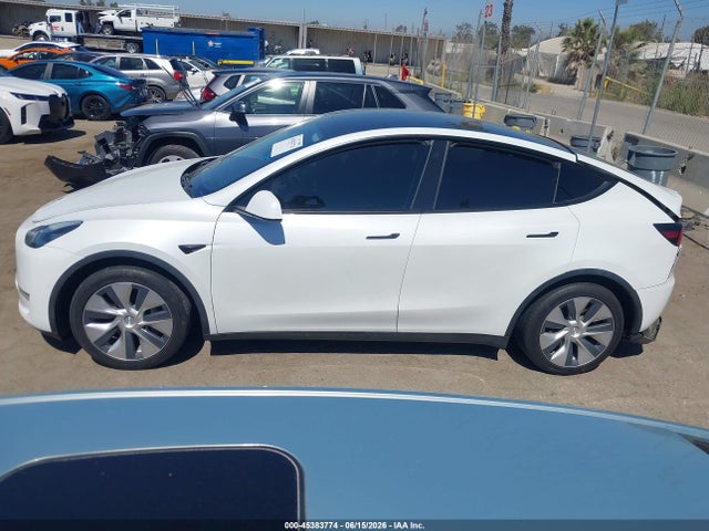 Продажа на аукционе авто 2020 Tesla Model Y Long Range Dual Motor All-wheel Drive, vin: 5YJYGDEE0LF053040, номер лота: 45383774