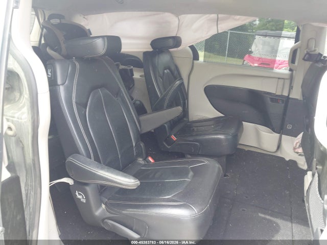 Продаж на аукціоні авто 2022 Chrysler Pacifica Touring L, vin: 2C4RC1BGXNR198095, номер лоту: 45383783