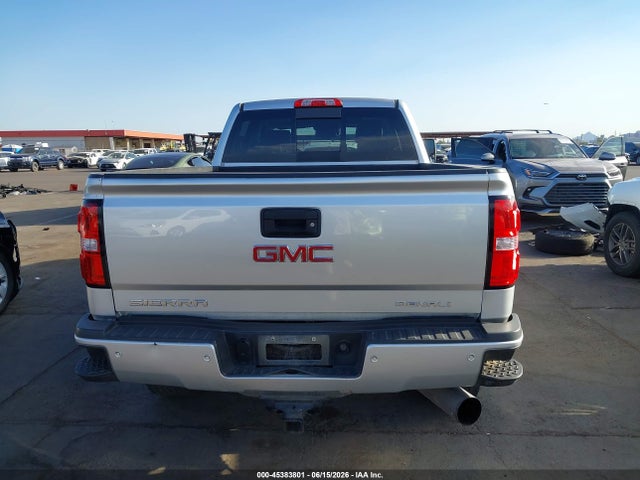 GMC Sierra 2500hd Denali 2018 1GT12UEY8JF209988 Image 17
