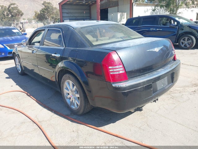 Продаж на аукціоні авто 2007 Chrysler 300c, vin: 2C3KA63HX7H633707, номер лоту: 45383814