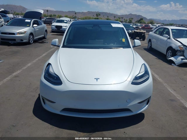 Продажа на аукционе авто 2022 Tesla Model Y Performance Dual Motor All-wheel Drive, vin: 7SAYGDEFXNF409525, номер лота: 45383827