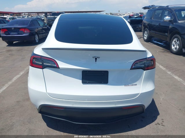 Продажа на аукционе авто 2022 Tesla Model Y Performance Dual Motor All-wheel Drive, vin: 7SAYGDEFXNF409525, номер лота: 45383827