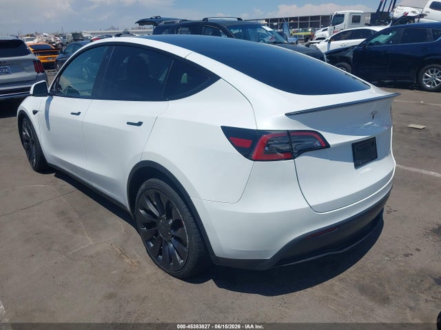 Продажа на аукционе авто 2022 Tesla Model Y Performance Dual Motor All-wheel Drive, vin: 7SAYGDEFXNF409525, номер лота: 45383827