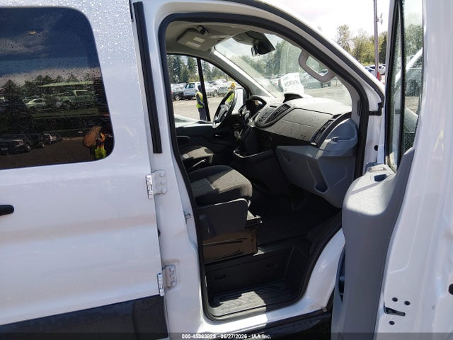 1FMZK1ZM1HKB32807 Ford Transit-150 Xl