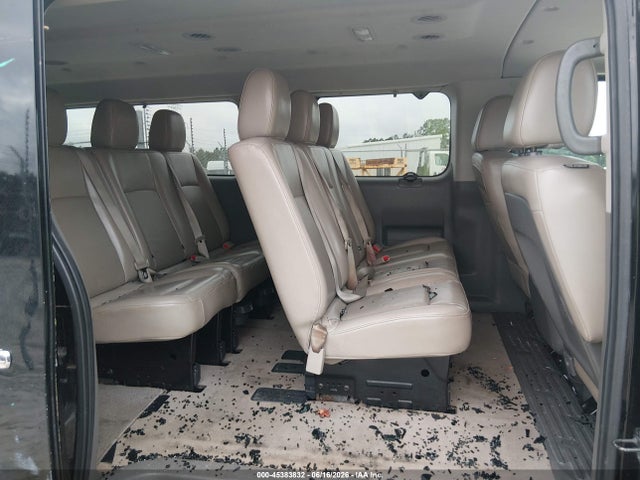 5BZAF0AAXFN850143 Nissan Nv Passenger Nv3500 Hd Sl V8