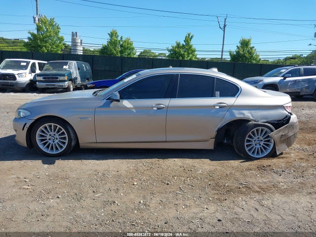 45383872 :رقم المزاد ، WBAFR7C58BC805307 vin ، 2011 Bmw 535i مزاد بيع