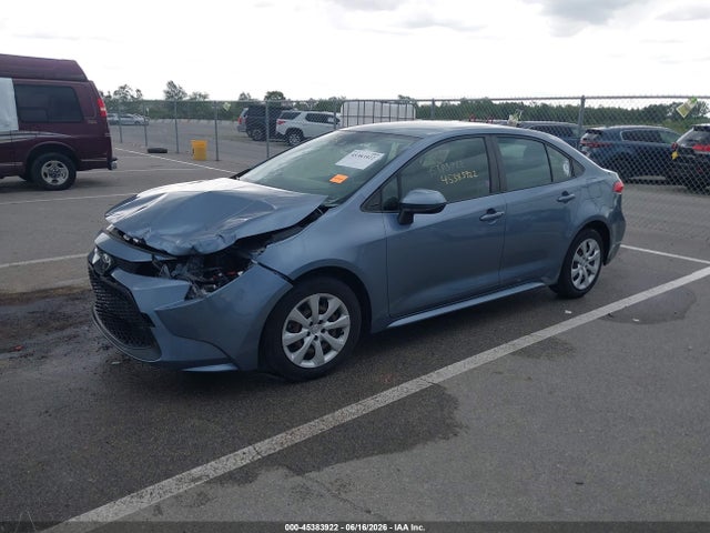 Toyota COROLLA LE 2021 JTDEPMAE3MJ154995 Image 2