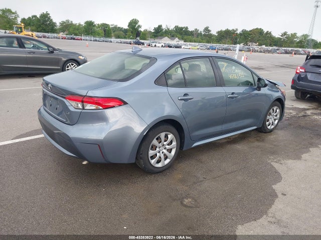 Toyota COROLLA LE 2021 JTDEPMAE3MJ154995 Image 4
