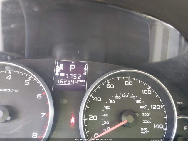 2014 Subaru Outback 2.5i Premium მანქანა იყიდება აუქციონზე, vin: 4S4BRBCC0E3226525, აუქციონის ნომერი: 45383982
