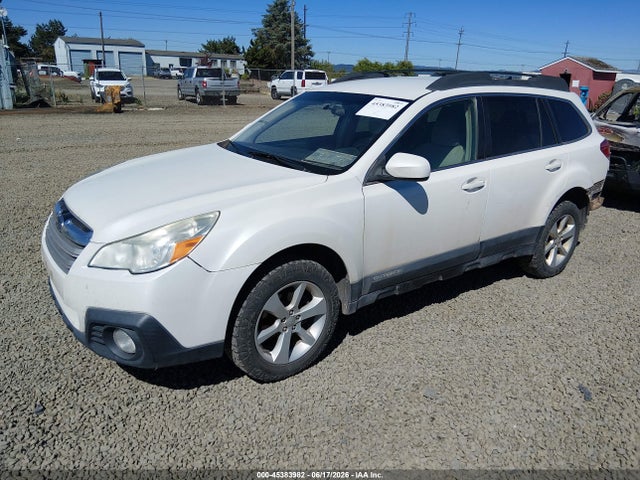 2014 Subaru Outback 2.5i Premium მანქანა იყიდება აუქციონზე, vin: 4S4BRBCC0E3226525, აუქციონის ნომერი: 45383982