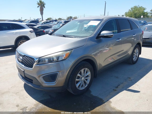 KIA Sorento 2.4l L 2017 5XYPG4A31HG259449 Image 2