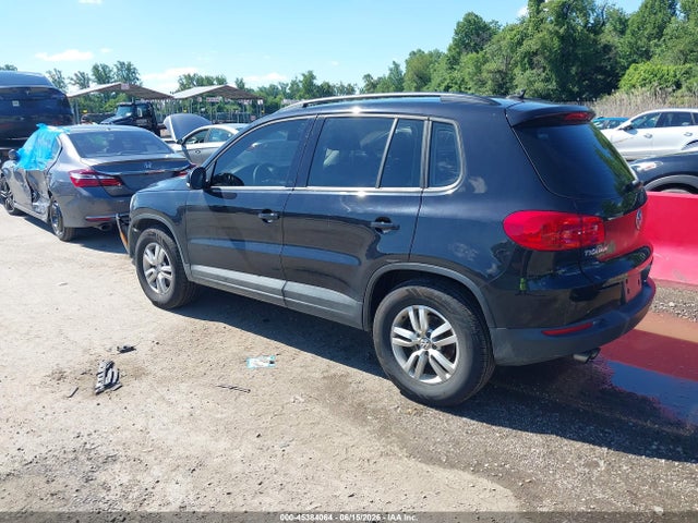 2017 Volkswagen Tiguan 2.0t/2.0t S მანქანა იყიდება აუქციონზე, vin: WVGAV7AX4HK025862, აუქციონის ნომერი: 45384064