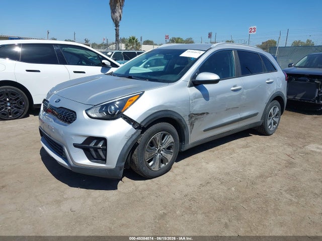 KIA NIRO LX 2020 KNDCB3LC9L5396547 Image 2