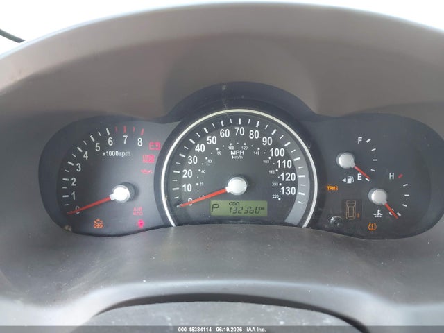 2008 Kia Sedona Ex მანქანა იყიდება აუქციონზე, vin: KNDMB233586248833, აუქციონის ნომერი: 45384114