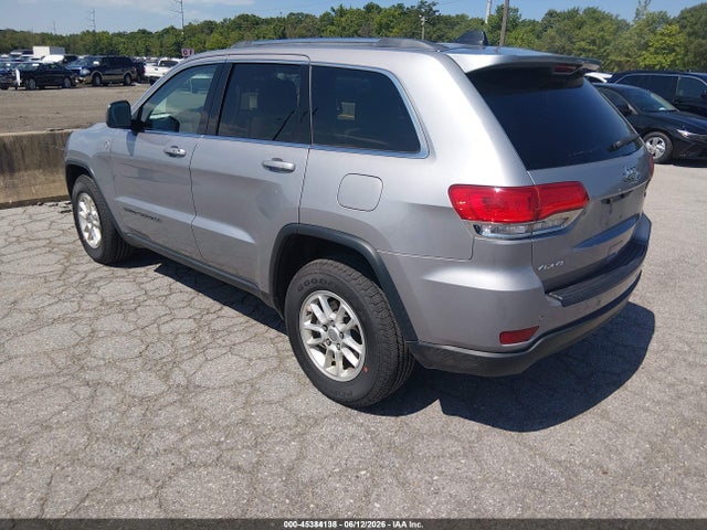 1C4RJFAG1KC837019 Jeep Grand Cherokee Laredo E 4x4