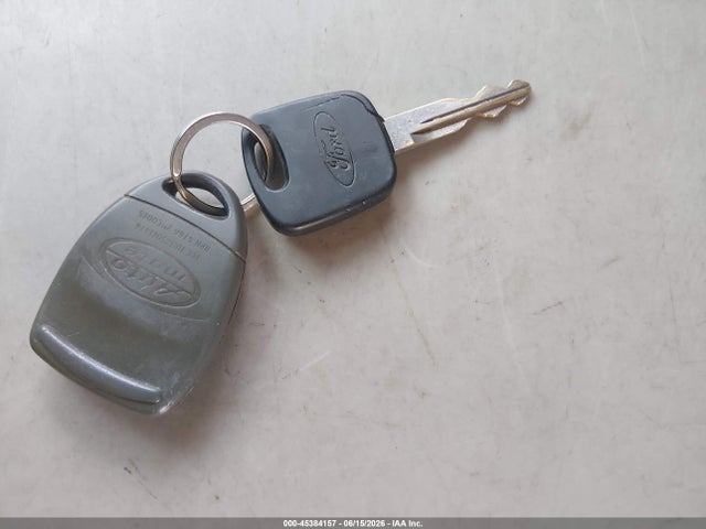 1999 Ford Taurus Se/se-ne მანქანა იყიდება აუქციონზე, vin: 1FAFP53S4XG263583, აუქციონის ნომერი: 45384157