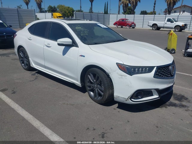 2018 19UUB2F6XJA012253 main image