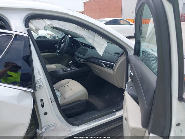 2023 Cadillac Xt4 Fwd Luxury მანქანა იყიდება აუქციონზე, vin: 1GYAZAR40PF110926, აუქციონის ნომერი: 45384188