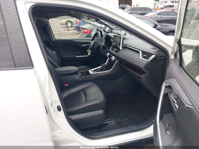 45384192 :رقم المزاد ، JTMY1RFV1KJ014400 vin ، 2019 Toyota Rav4 Limited مزاد بيع