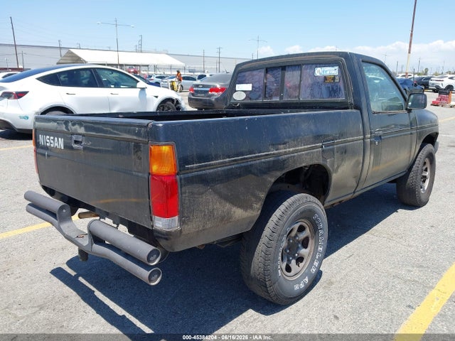 45384204 :رقم المزاد ، 1N6SD11Y2PC319803 vin ، 1993 Nissan Truck Short Wheelbase مزاد بيع