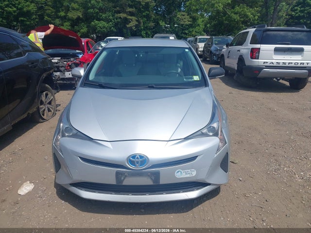 2016 Toyota Prius Two მანქანა იყიდება აუქციონზე, vin: JTDKBRFU1G3012703, აუქციონის ნომერი: 45384224