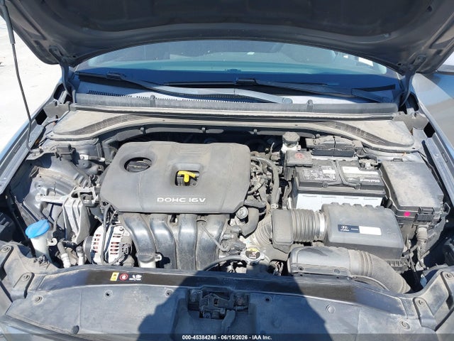 Hyundai Elantra Value Edition 2018 5NPD84LF1JH285636 Image 10