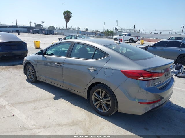 Hyundai Elantra Value Edition 2018 5NPD84LF1JH285636 Image 3